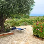 House Angelos A On Agios Gordios *