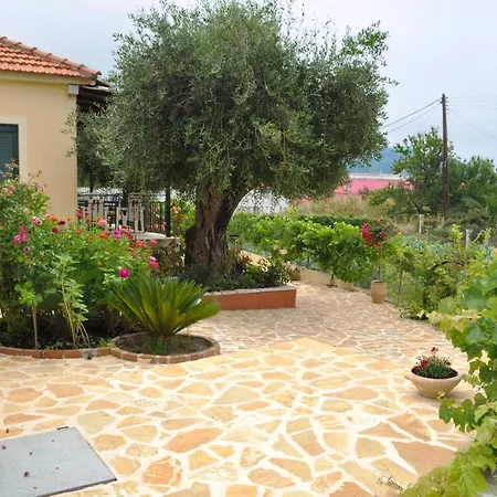 House Angelos A On Agios Gordios *