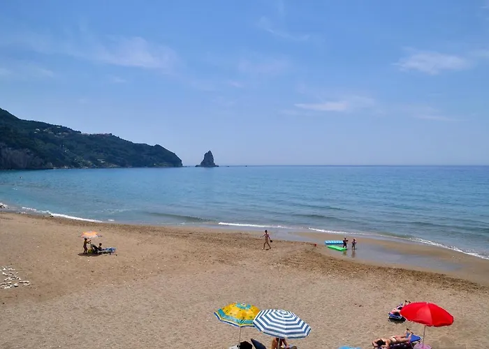 House Angelos A On Agios Gordios 펜션 아기오스고르디오스