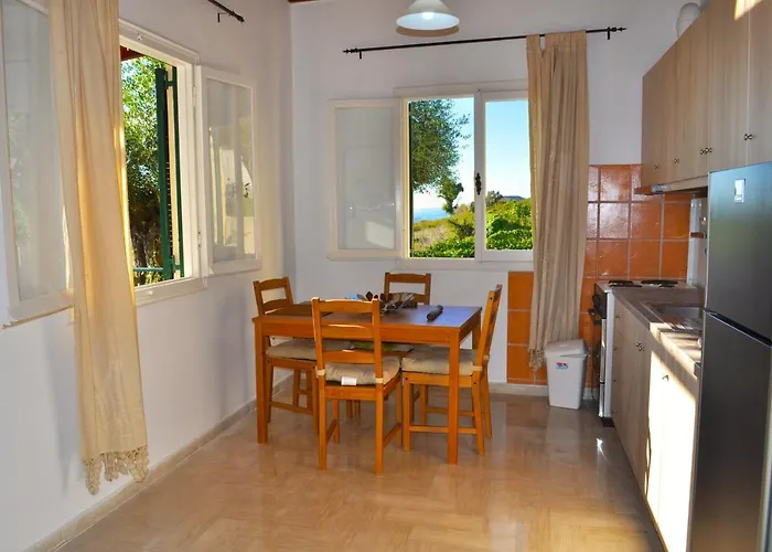 House Angelos A On Agios Gordios *